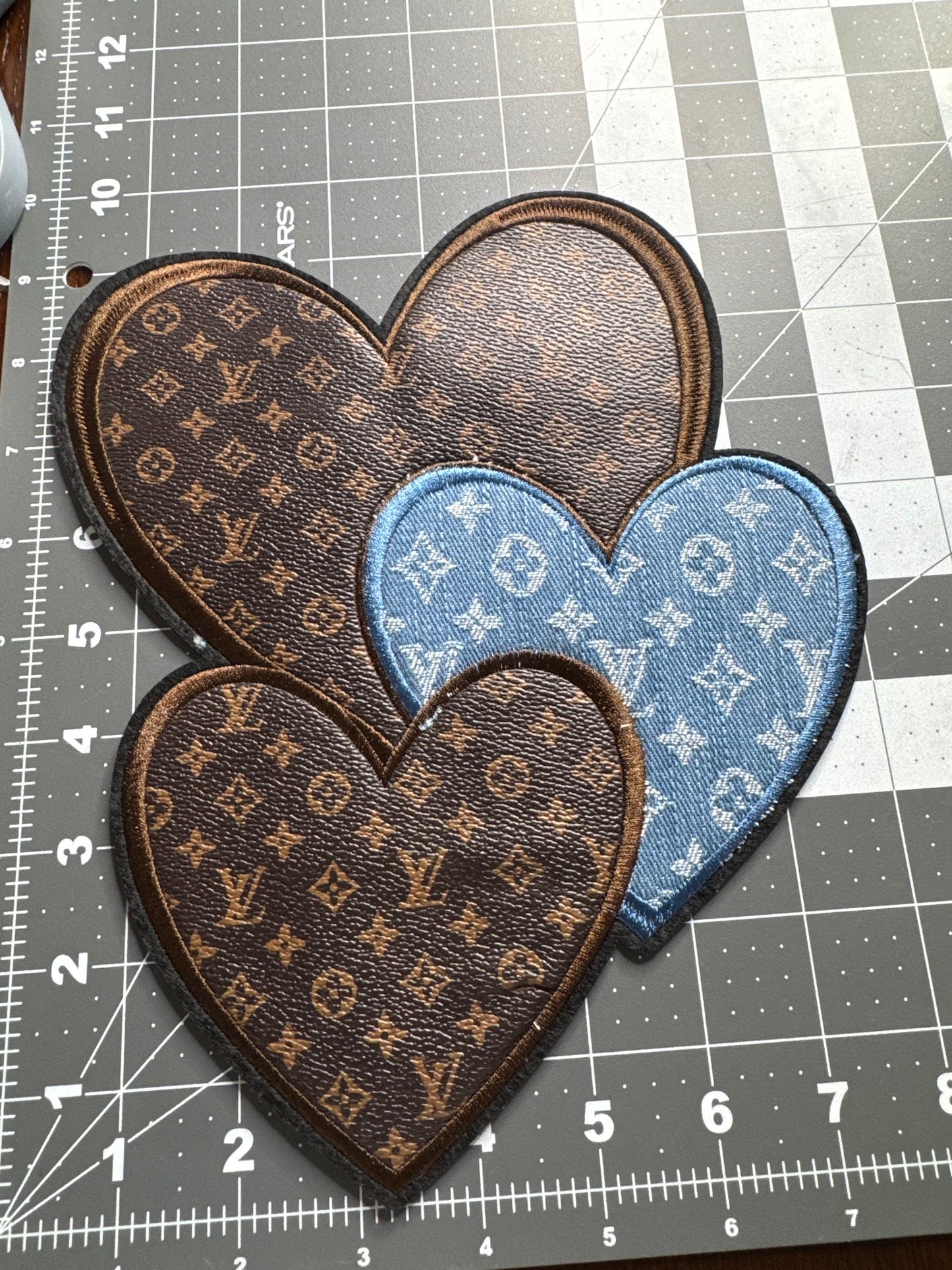 Brown heart patch
