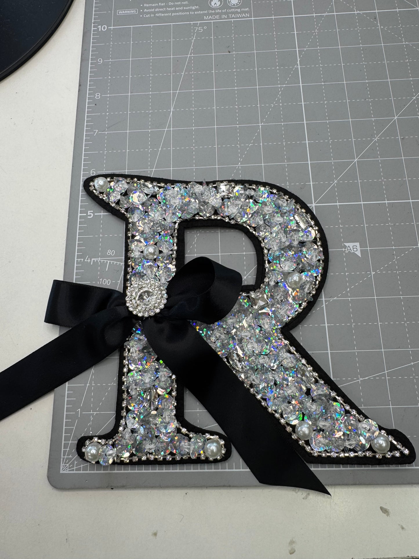 R bling patch
