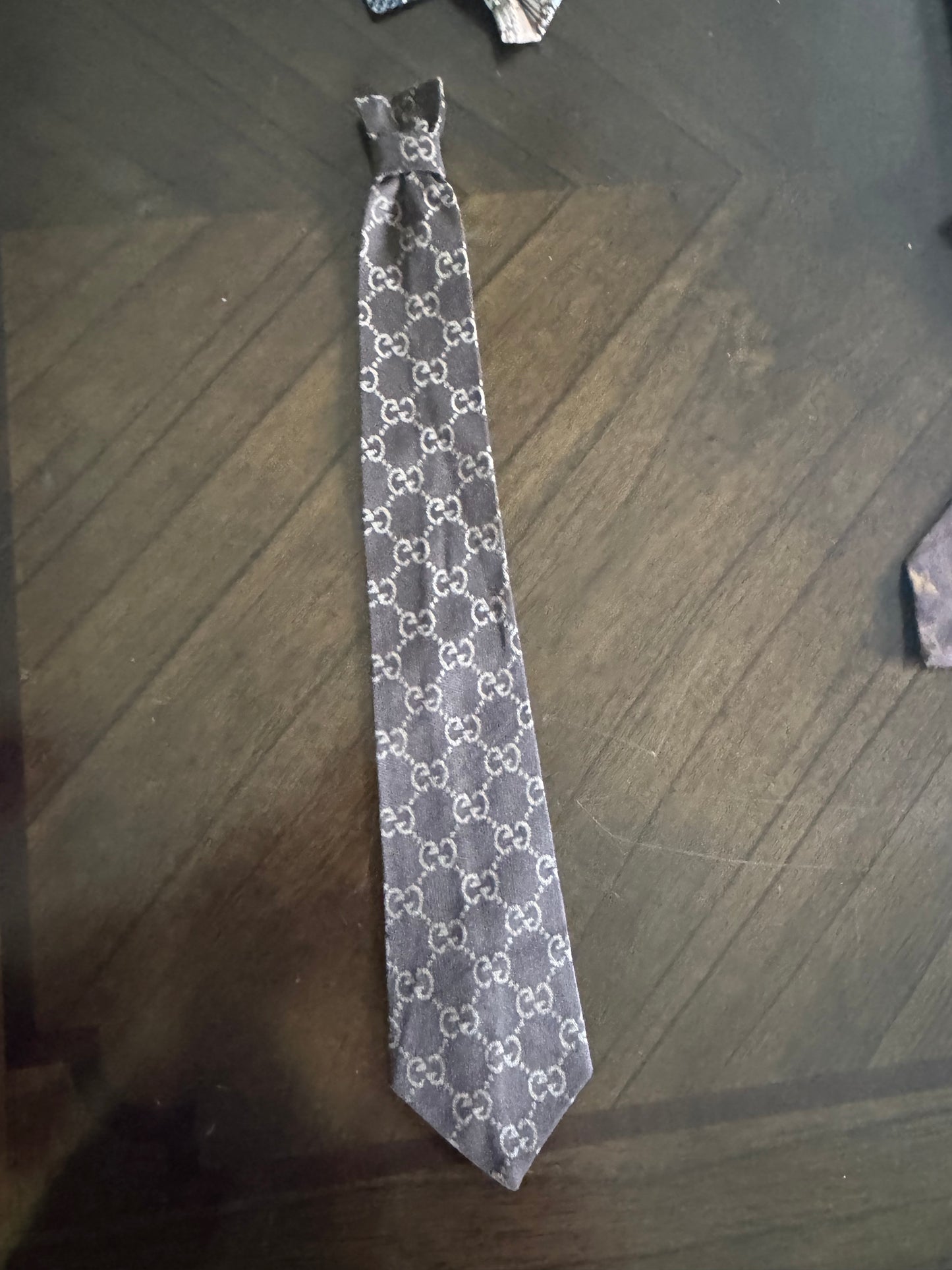 Tie