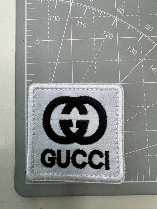 White & black GG