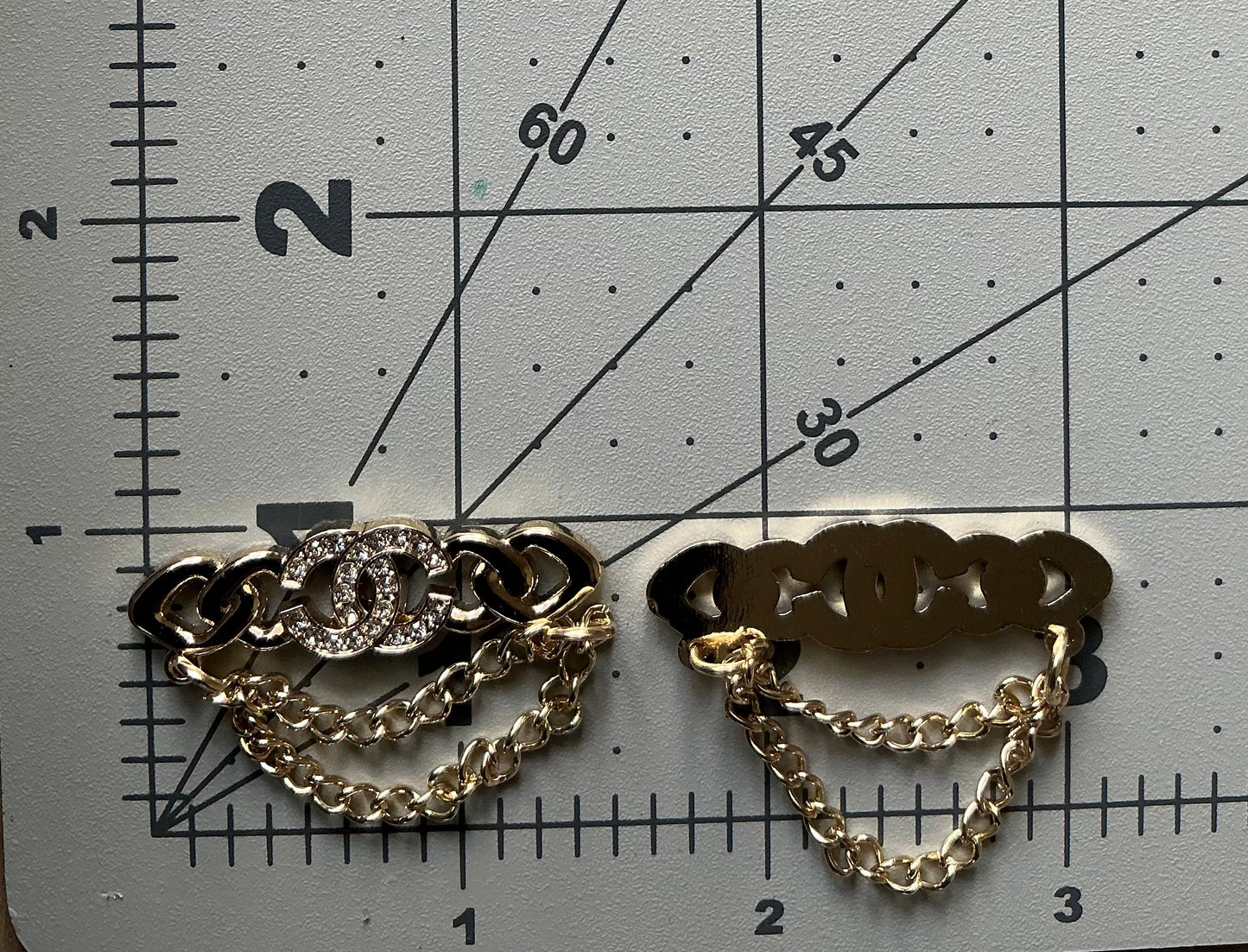 CC FLAT BACK CHARM